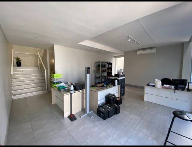 318M² WAREHOUSE TO LET IN BRACKENFELL INDUSTRIAL
